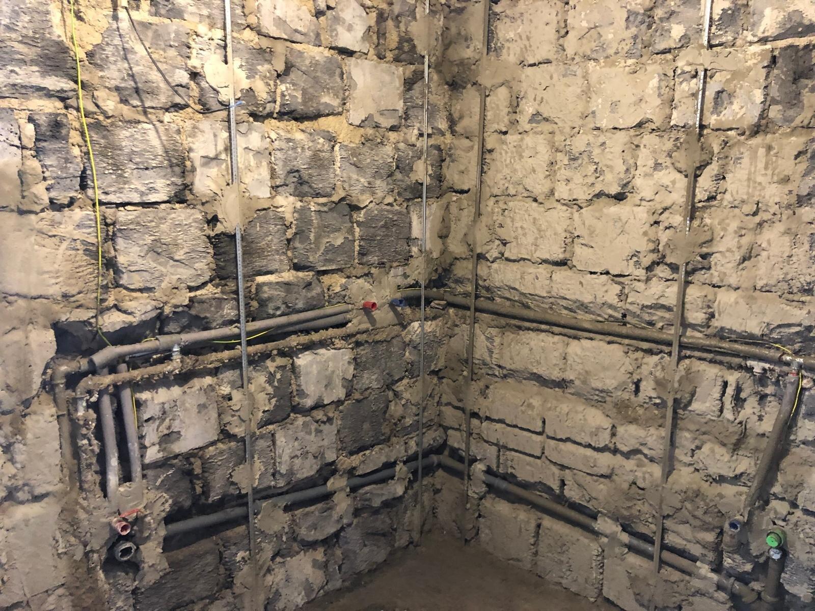 Rekonštrukcia kúpeľne a WC - obrázok 3