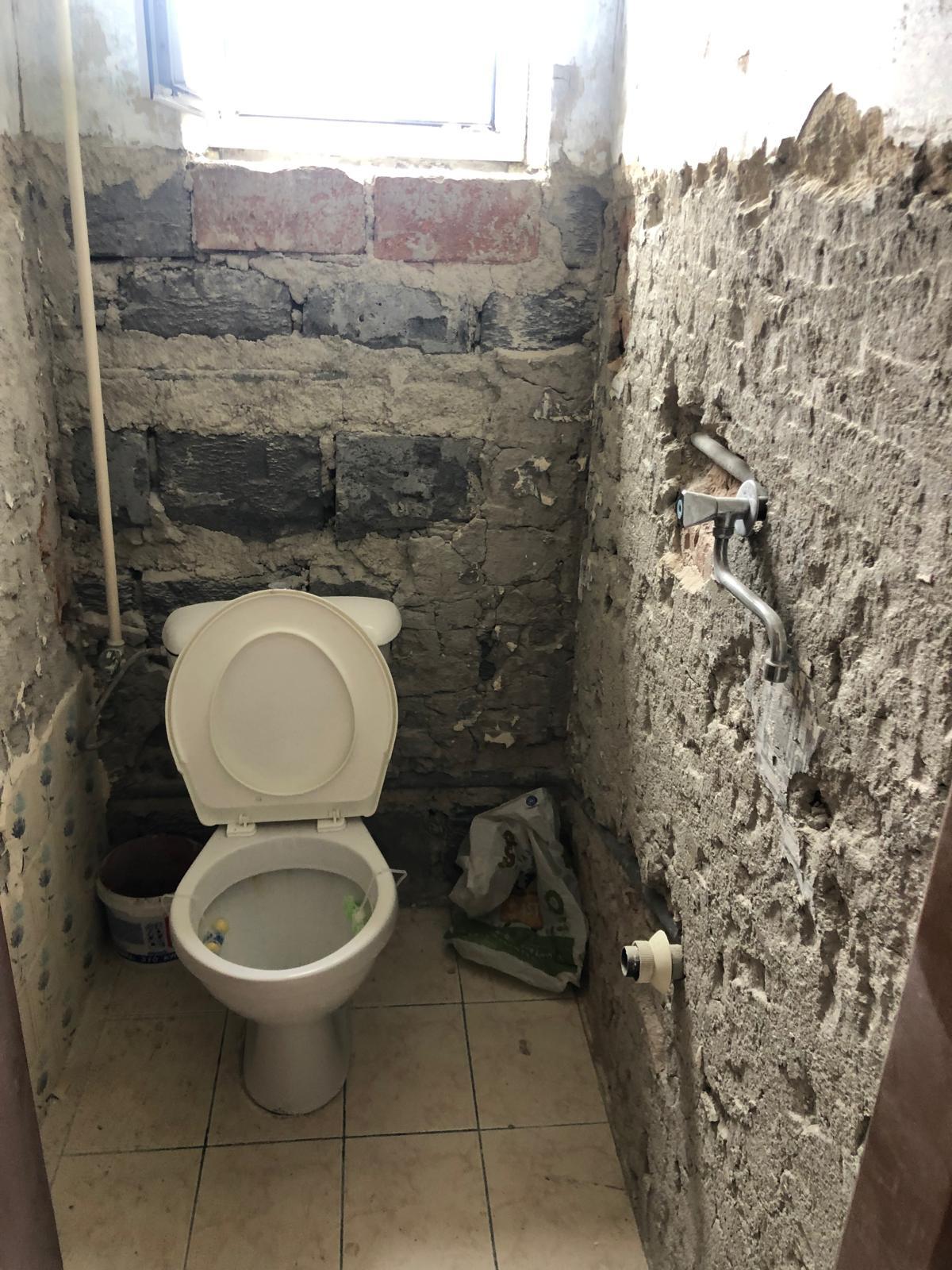 Rekonštrukcia kúpeľne a WC - obrázok 4