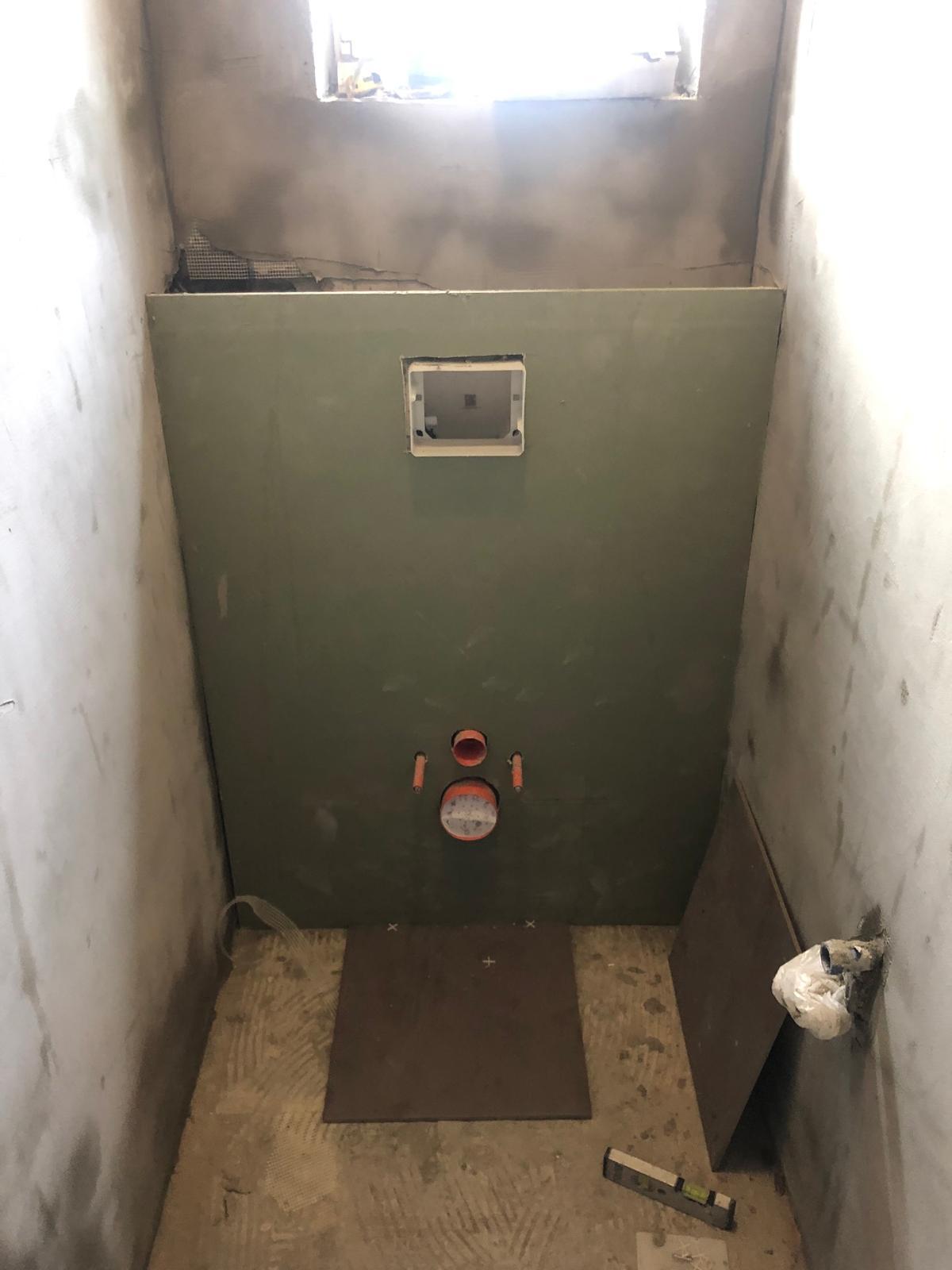 Rekonštrukcia kúpeľne a WC - obrázok 6