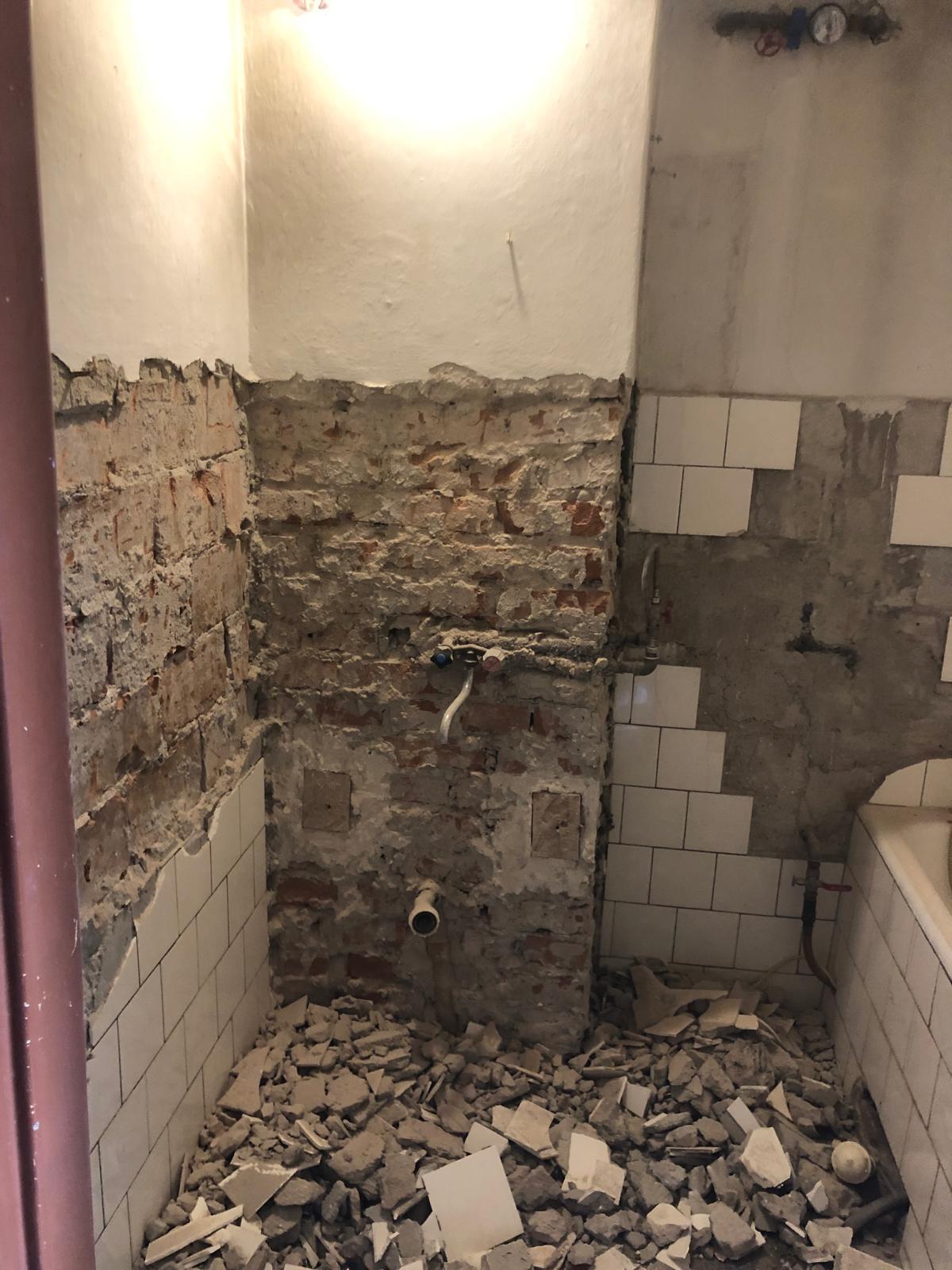 Rekonštrukcia kúpeľne v bytovom jadre - obrázok 2