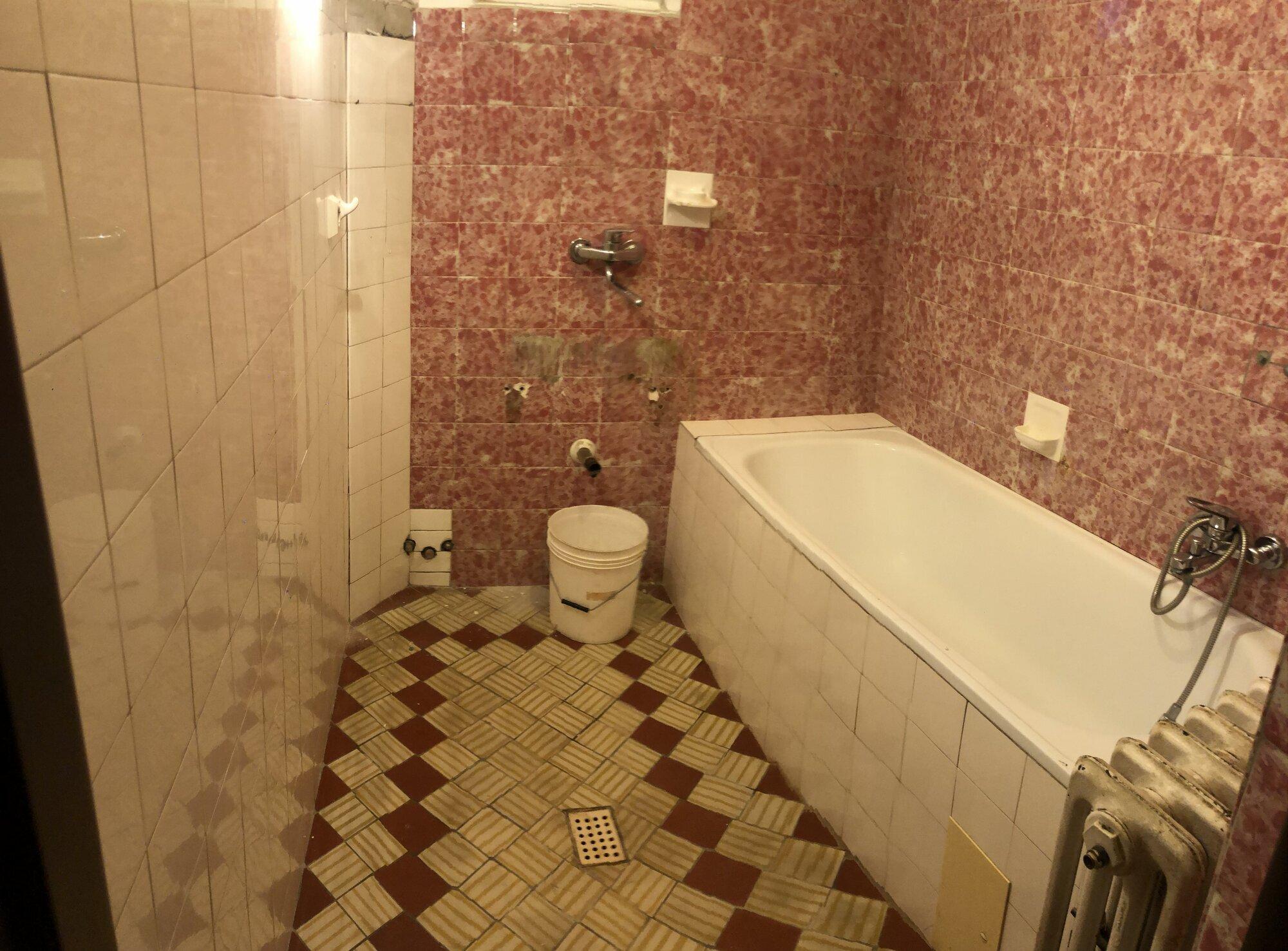 Rekonštrukcia kúpeľne v RD - obrázok 2