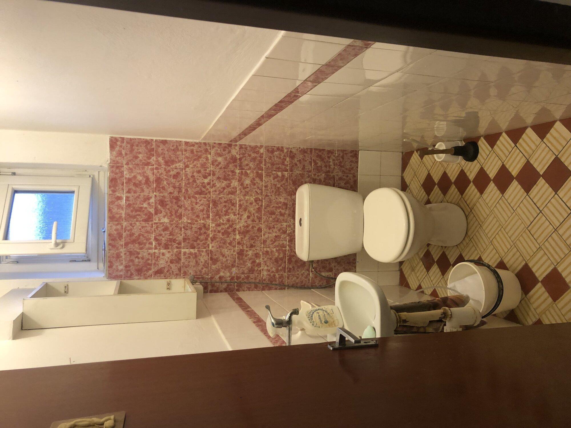 Rekonštrukcia kúpeľne v RD - obrázok 3