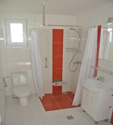 Kompletná rekonštrukcia kúpeľne a kuchyne - obrázok 14