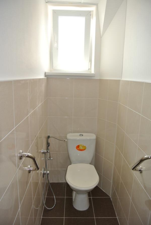 Rekonštrukcia kúpeľne, WC a kuchyne - obrázok 9