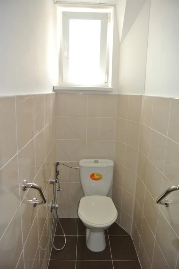 Rekonštrukcia kúpeľne, WC a kuchyne - obrázok 9